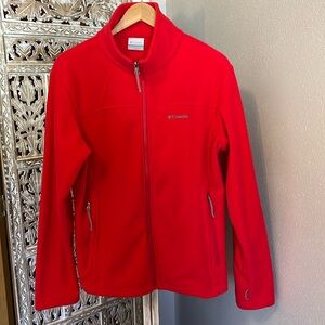 Women’s Columbia fleece jacket